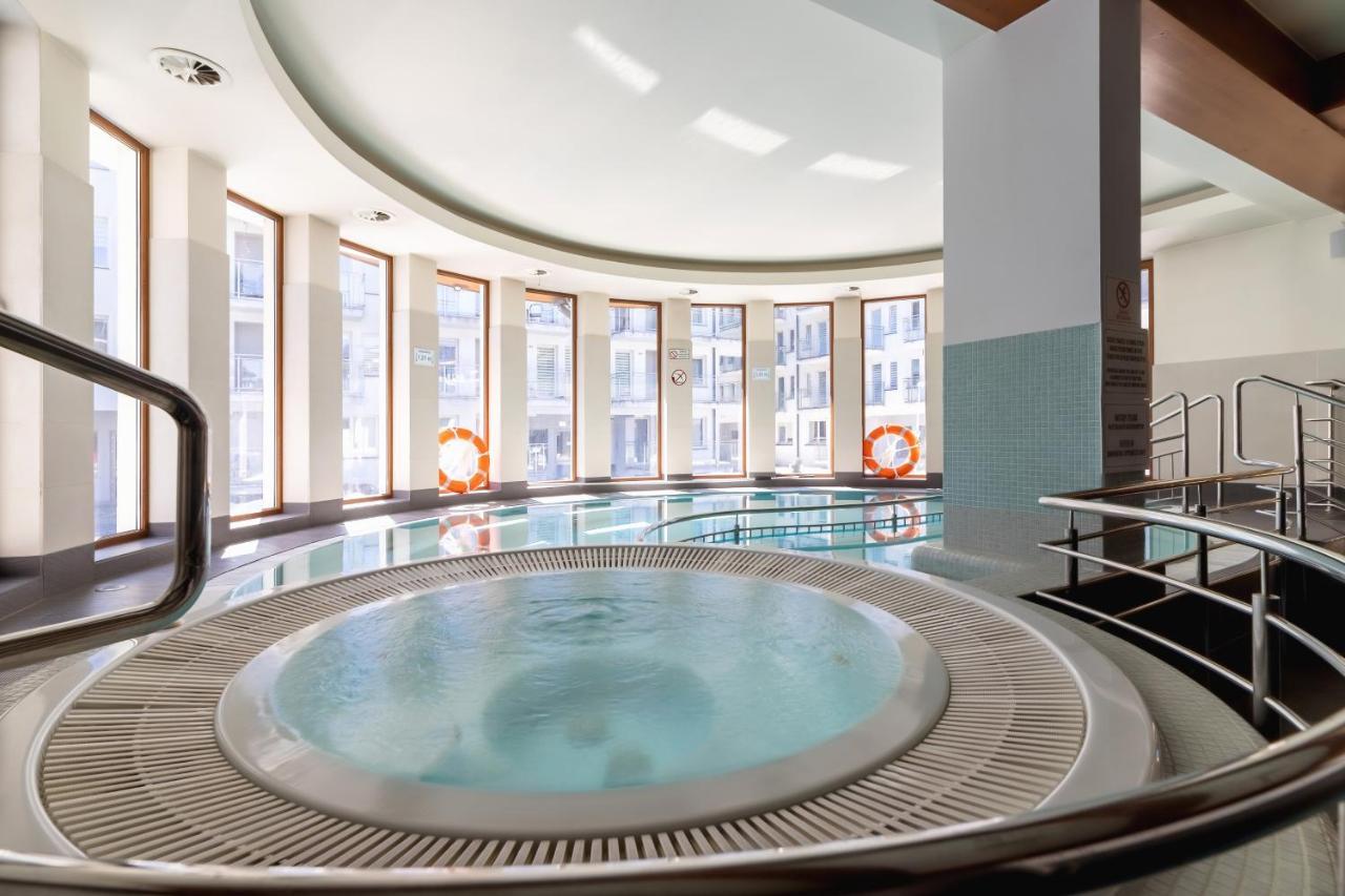 Stara Polana & By Renters Prestige Apartment *